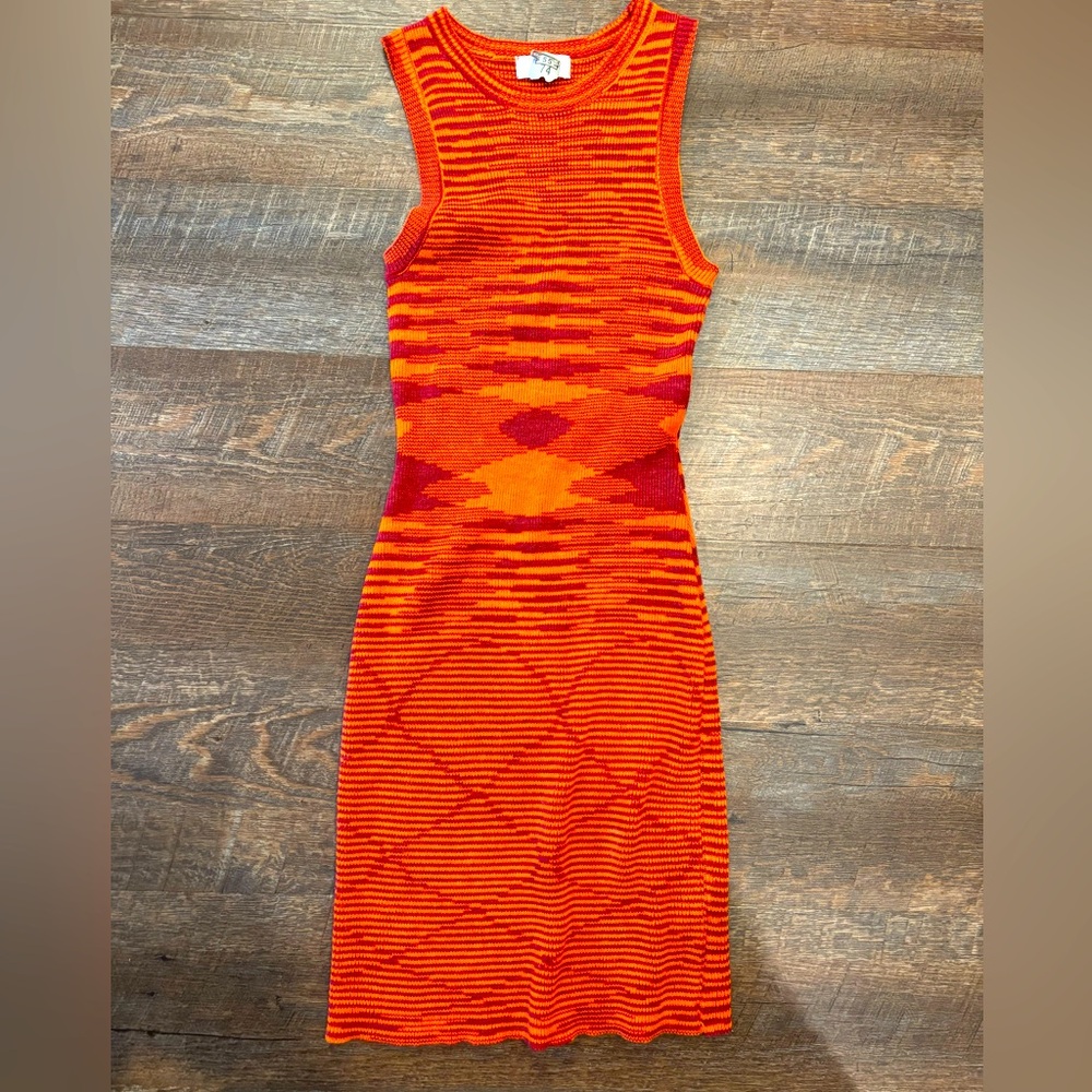 Isalis Sleeveless Orange Knit Dress XS